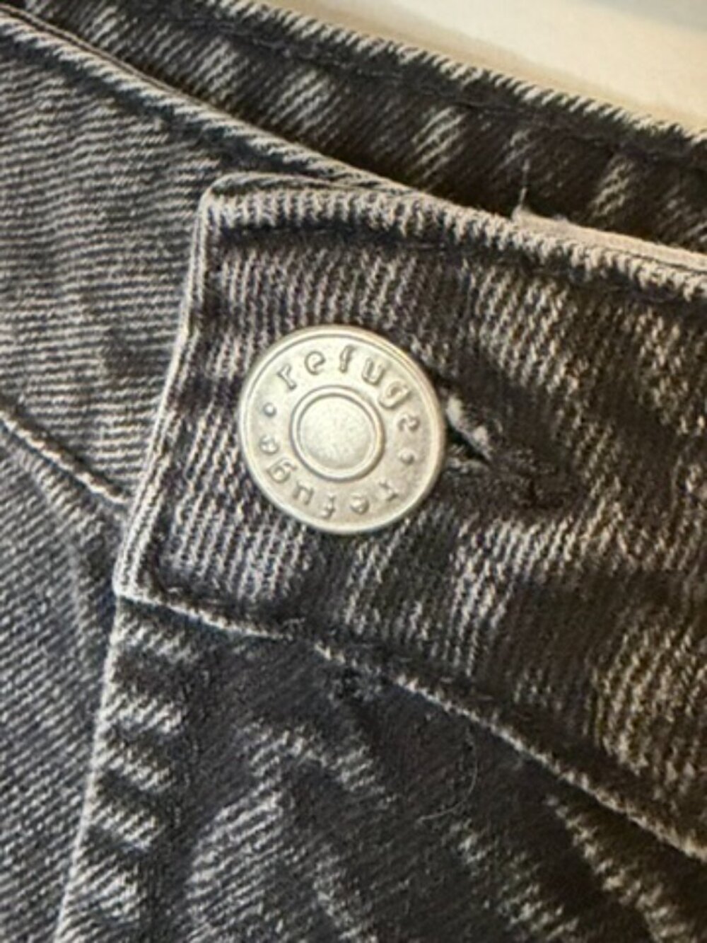 Refuge (11) Black Denim Shorts - Picture 4 of 11